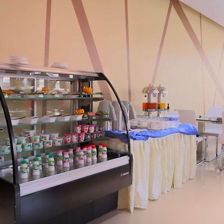 Novotel Suites Riyadh Centre Ngoại thất bức ảnh