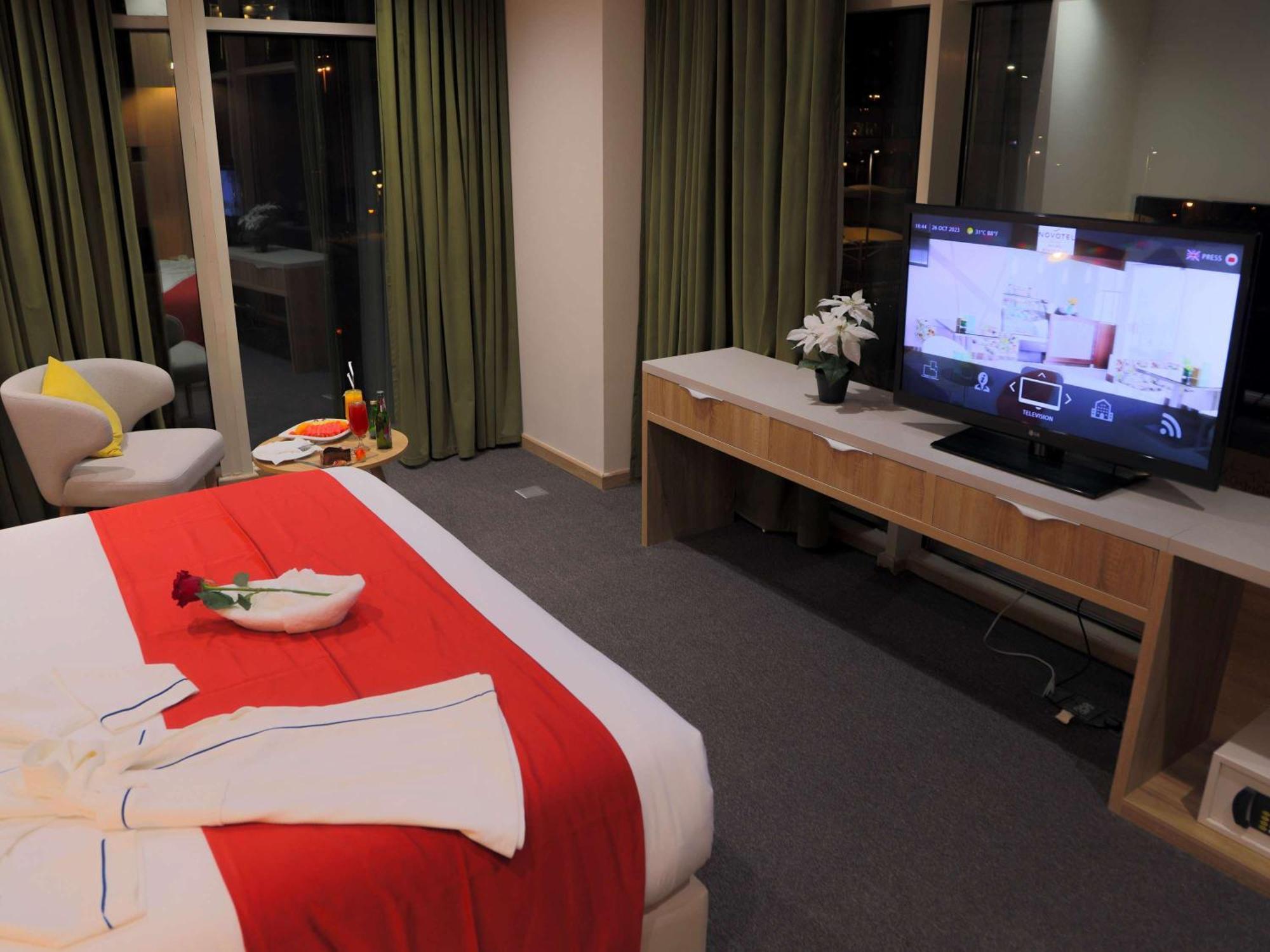 Novotel Suites Riyadh Centre Ngoại thất bức ảnh