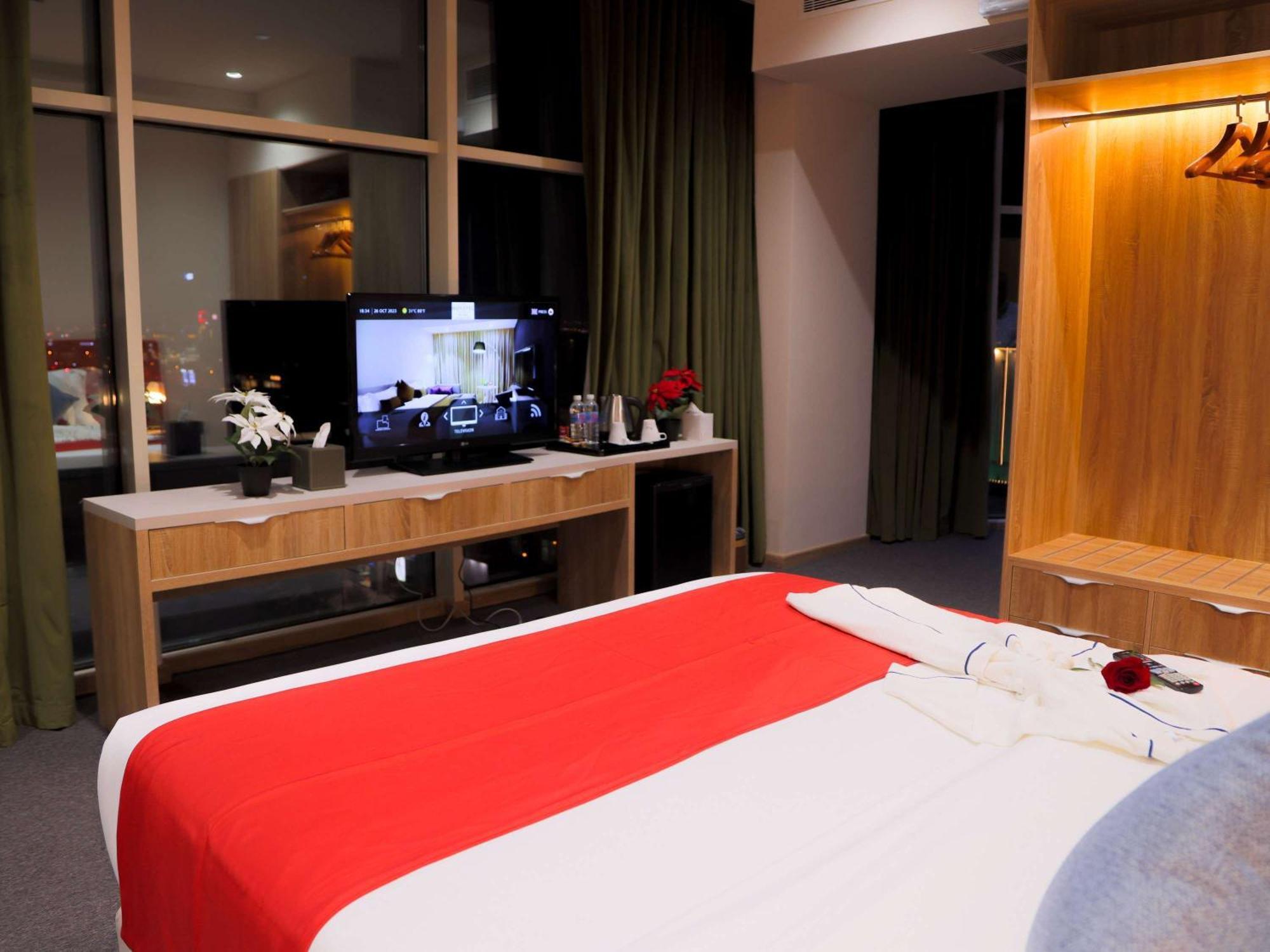 Novotel Suites Riyadh Centre Ngoại thất bức ảnh