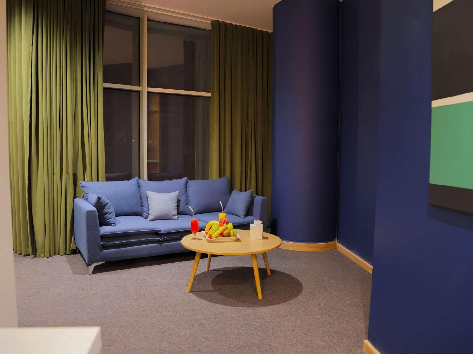 Novotel Suites Riyadh Centre Ngoại thất bức ảnh