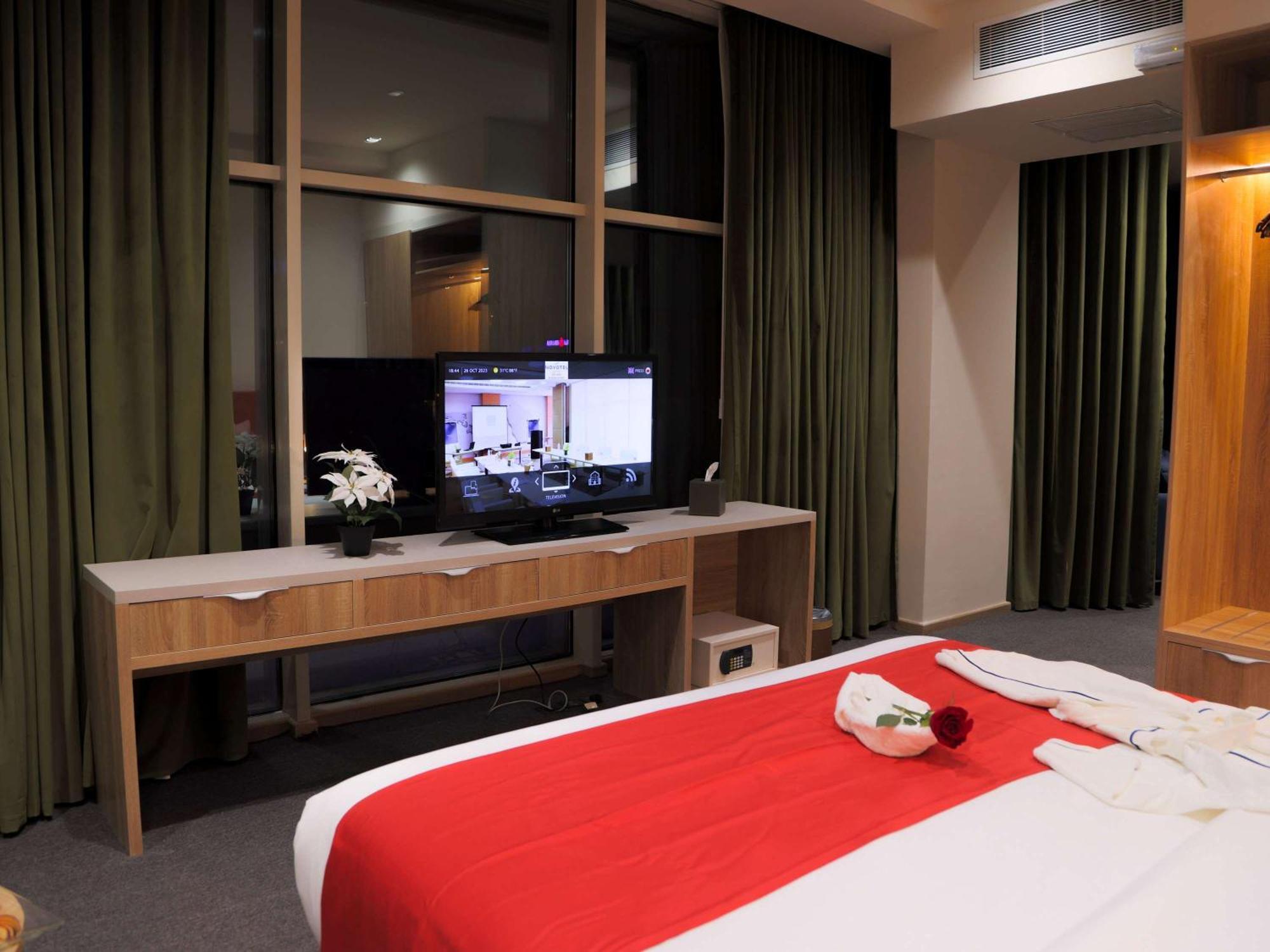 Novotel Suites Riyadh Centre Ngoại thất bức ảnh