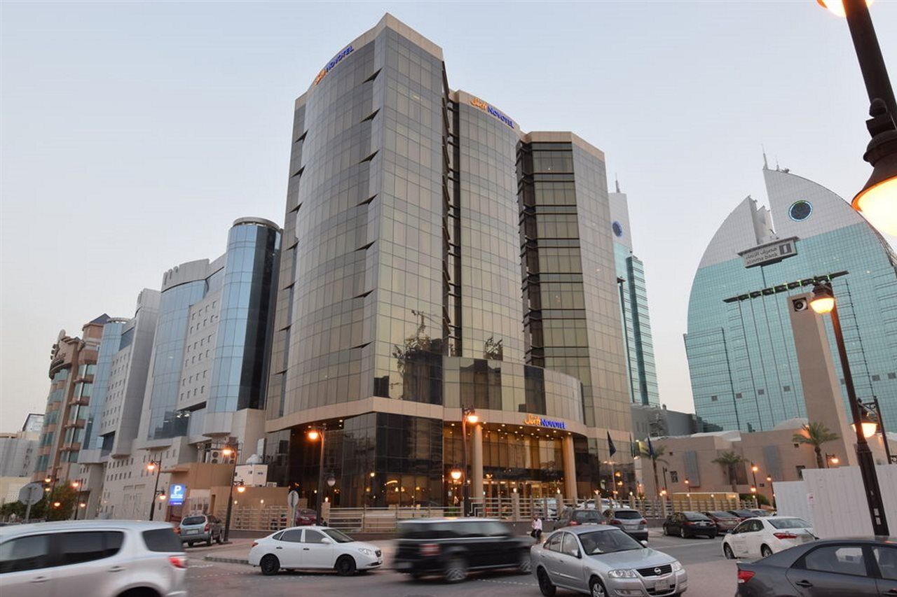 Novotel Suites Riyadh Centre Ngoại thất bức ảnh